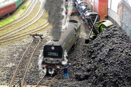 Coaling in 4mm scale