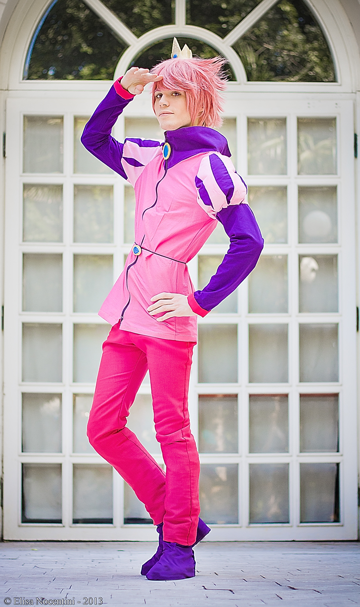 Prince Gumball Cosplay - At Your Service