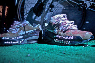 The Walking Dead Air Max 90