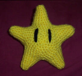 Crochet mario Power Star