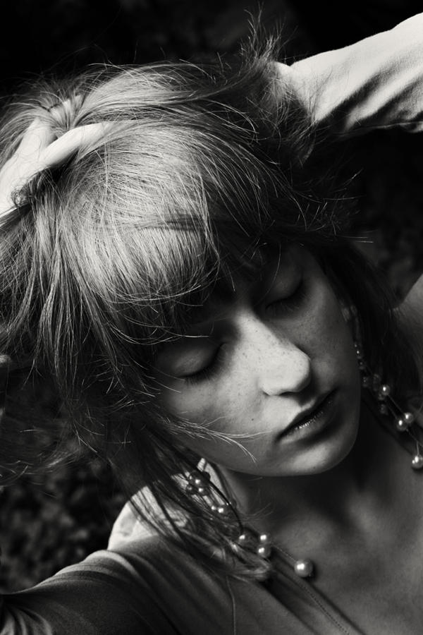 World full of nothing by ParadisoTerrestre on DeviantArt