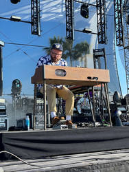 Silversun pickups @ beach life festival 2