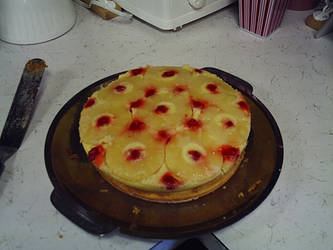 Pineapple upsidedown cake