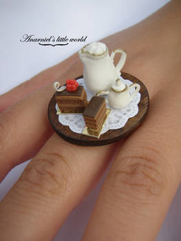 Tea and cookies ring