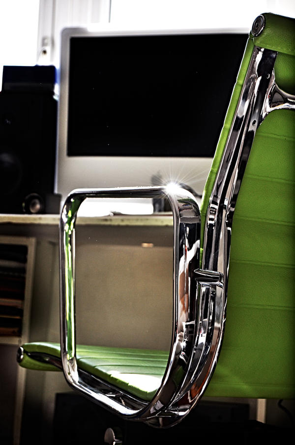 charles eames office chair