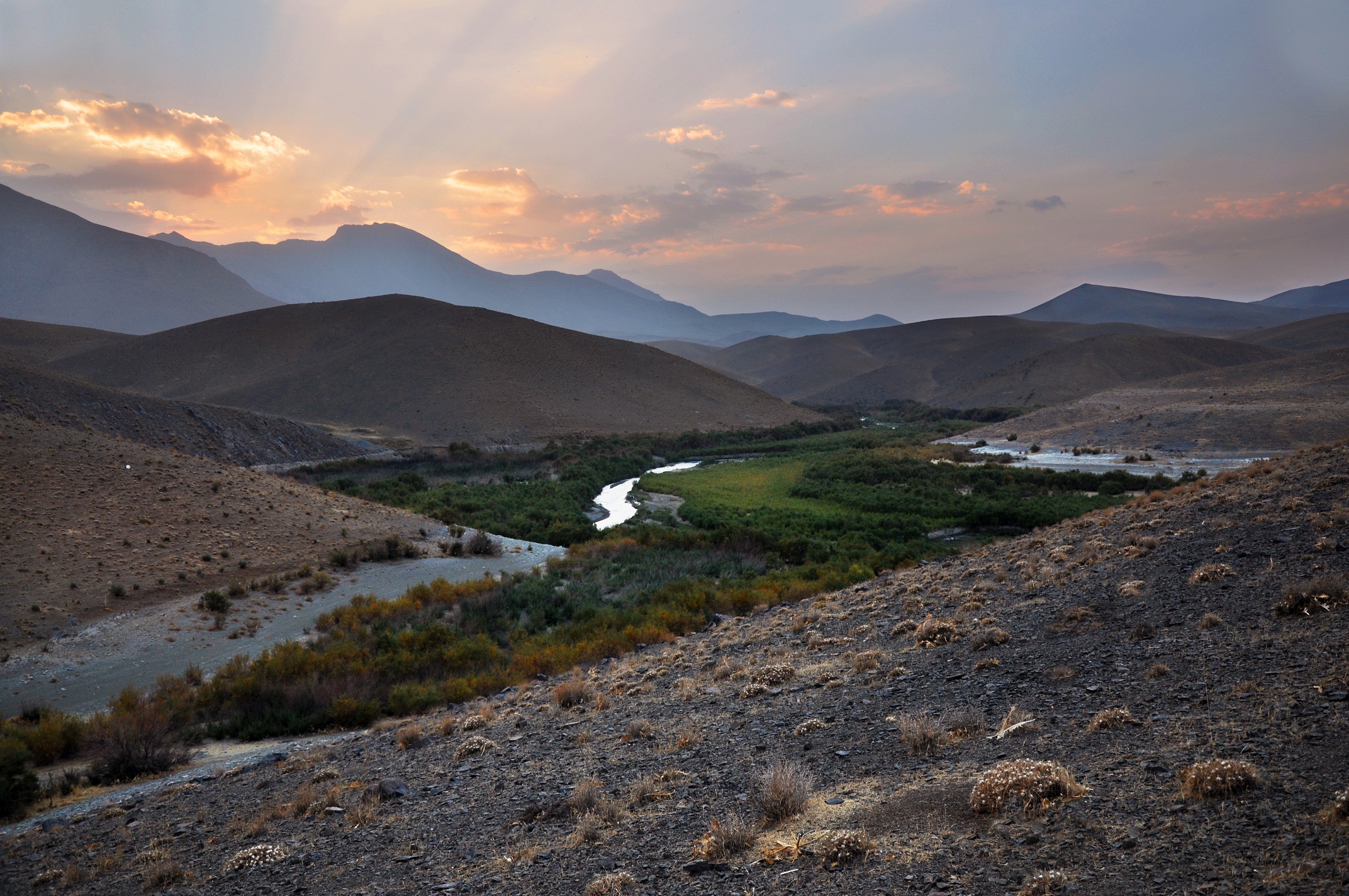 Iran-ghomrood river 2