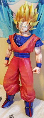 Goku papercraft