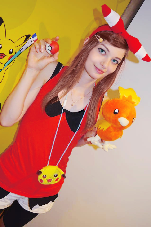 Pokémon Omega Ruby & Alpha Sapphire - Cosplay Pikachu