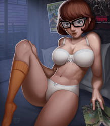 Velma Pin-Up (Alt. Version)