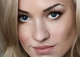 Yvonne Strahovski wants you to stare.