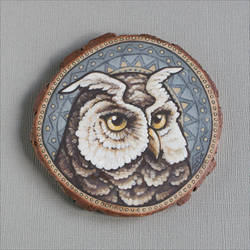 Owl on wood