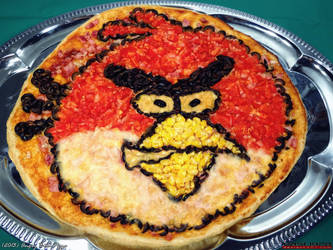 Angry Bird Pizza by PaSt1978