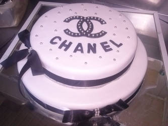 Chanel Cake