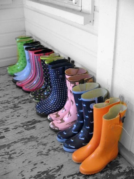 Rainboot Love