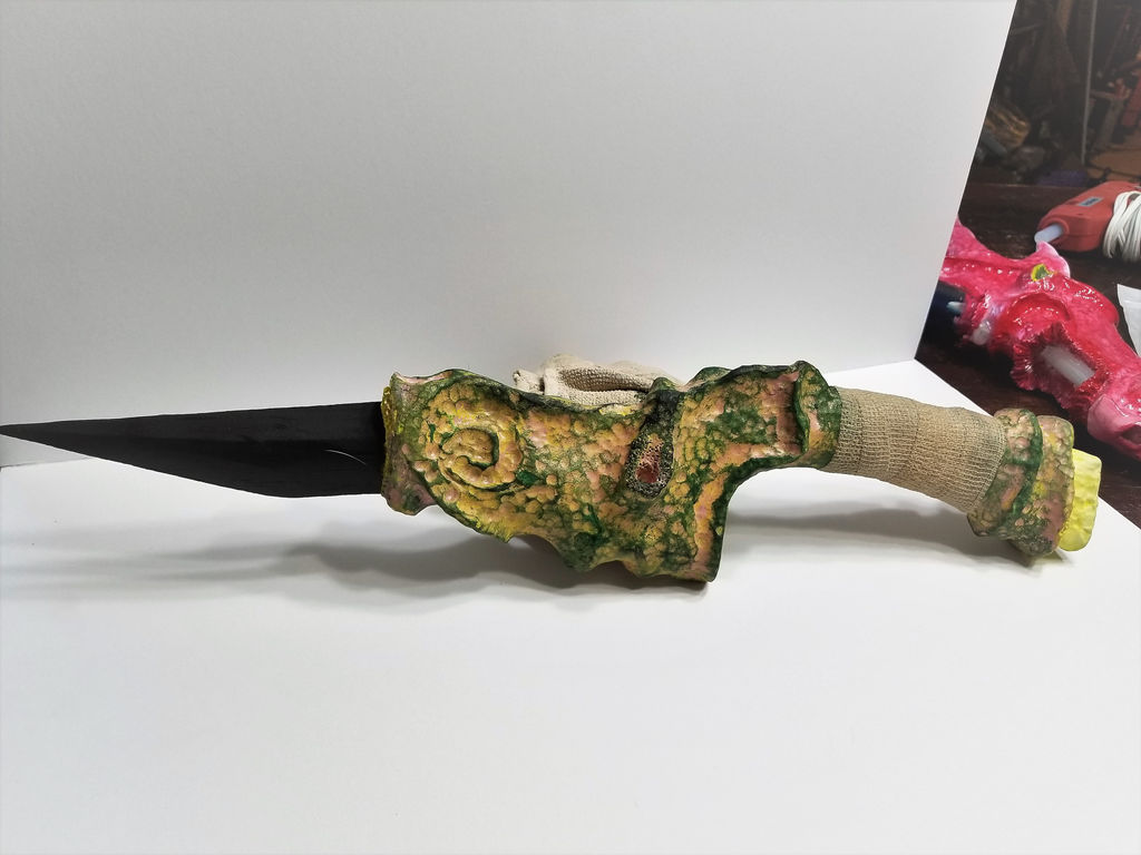 Bio Organic Weapon Bone Degeneration Dagger By Somagestalt On Deviantart Bio Organic Weapon Bone Degeneration Dagger By Somagestalt On Deviantart