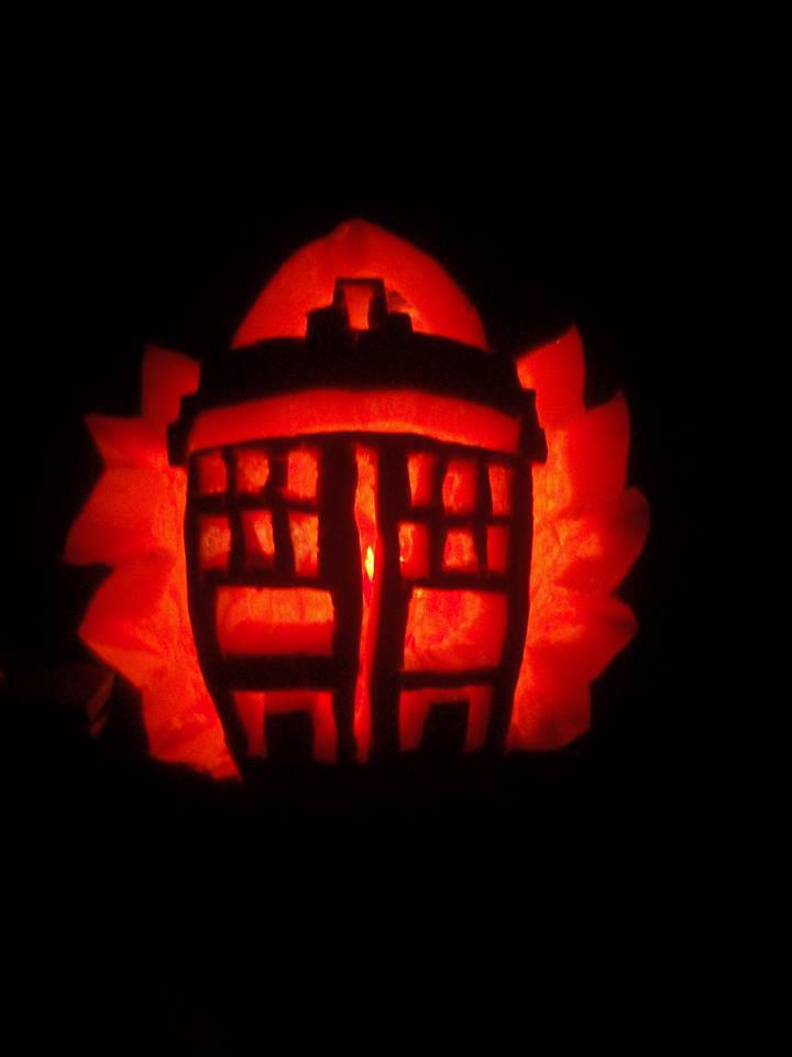 My TARDIS Pumpkin by GhostReanimated on DeviantArt
