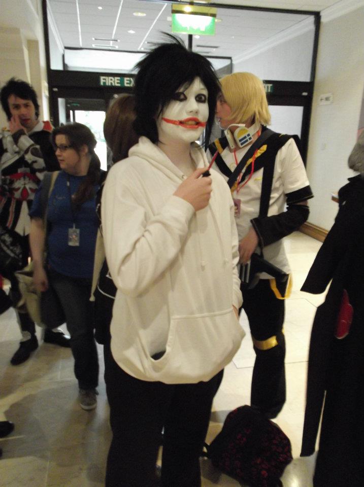 Unedited Jeff the Killer cosplay