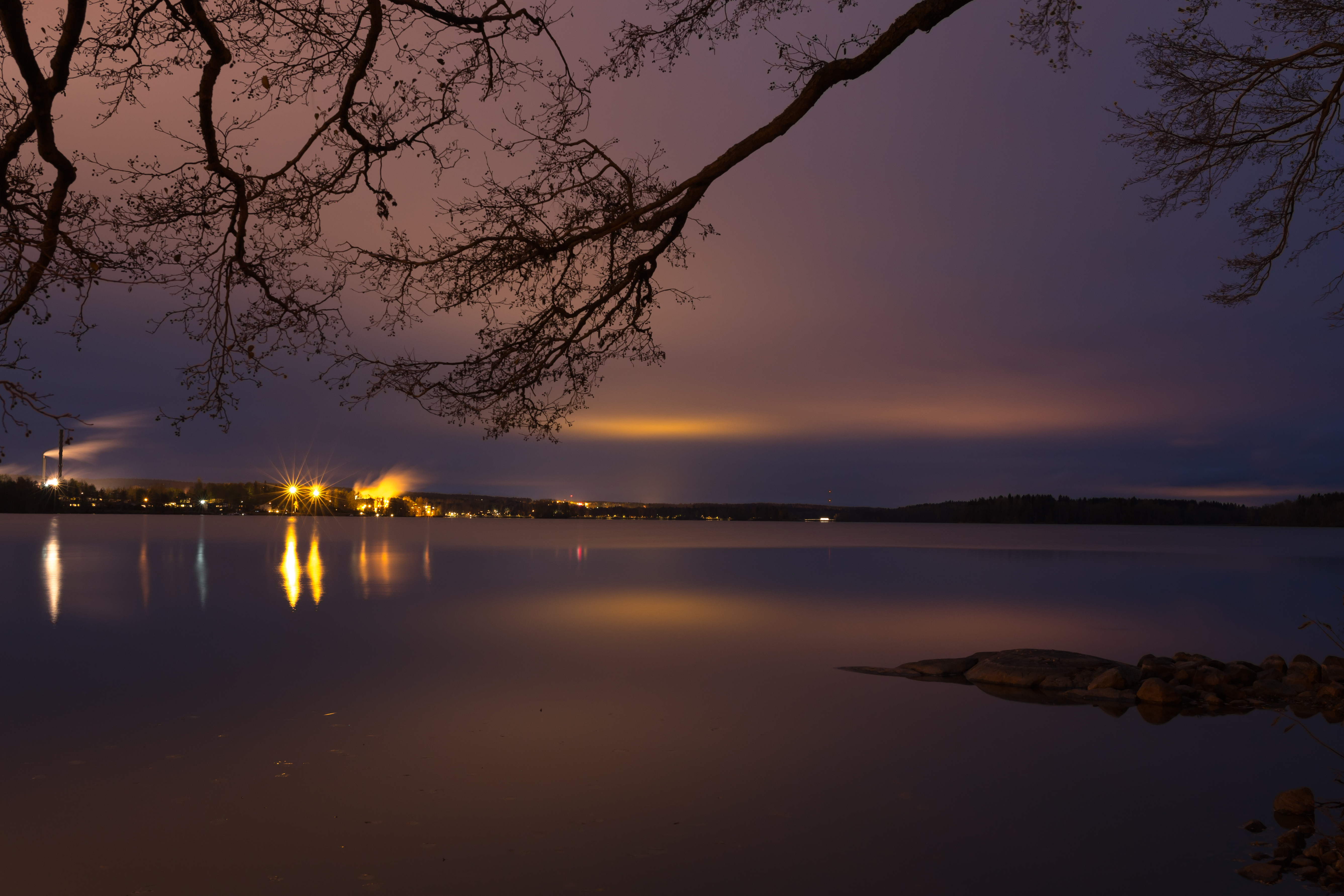 Morning on the lake