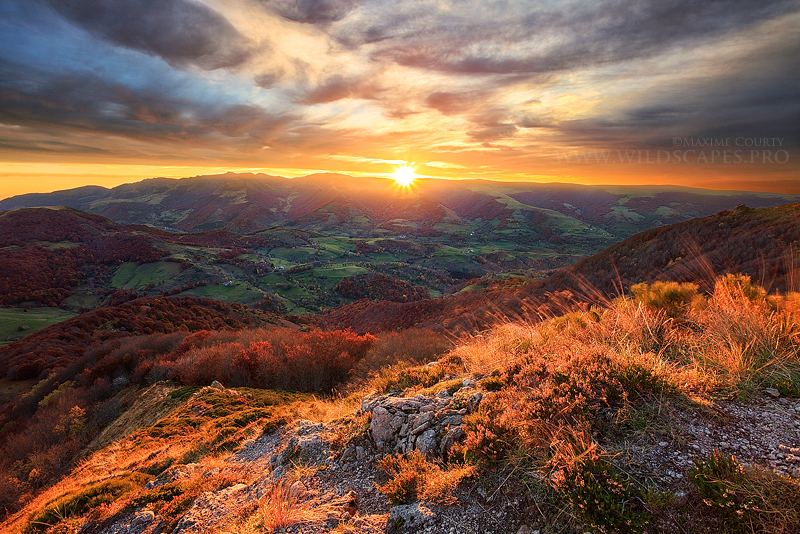 Sunrise from the top by MaximeCourty