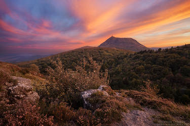 Crepuscular Splendors by MaximeCourty