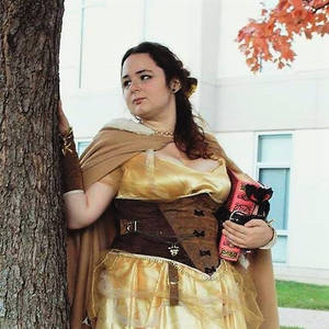 Belle Cosplay