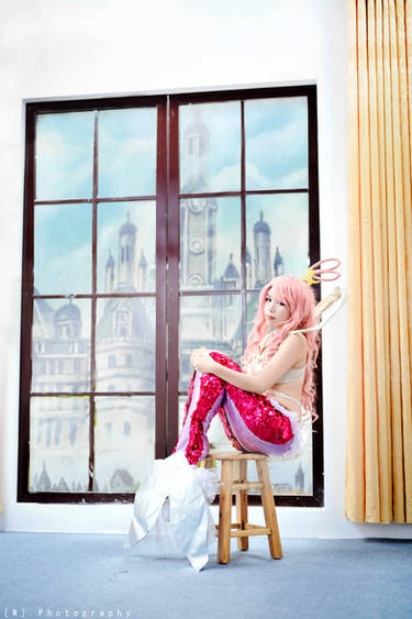 shirahoshi cosplay