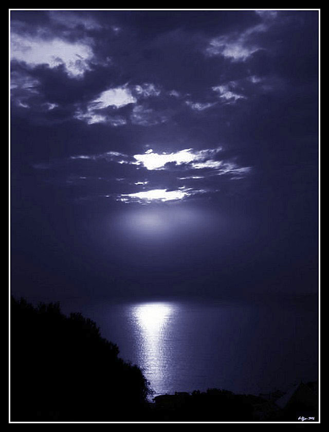 Moonlight Mb04