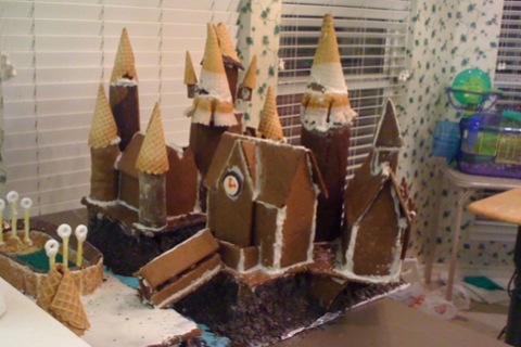 Hogwarts gingerbread castle