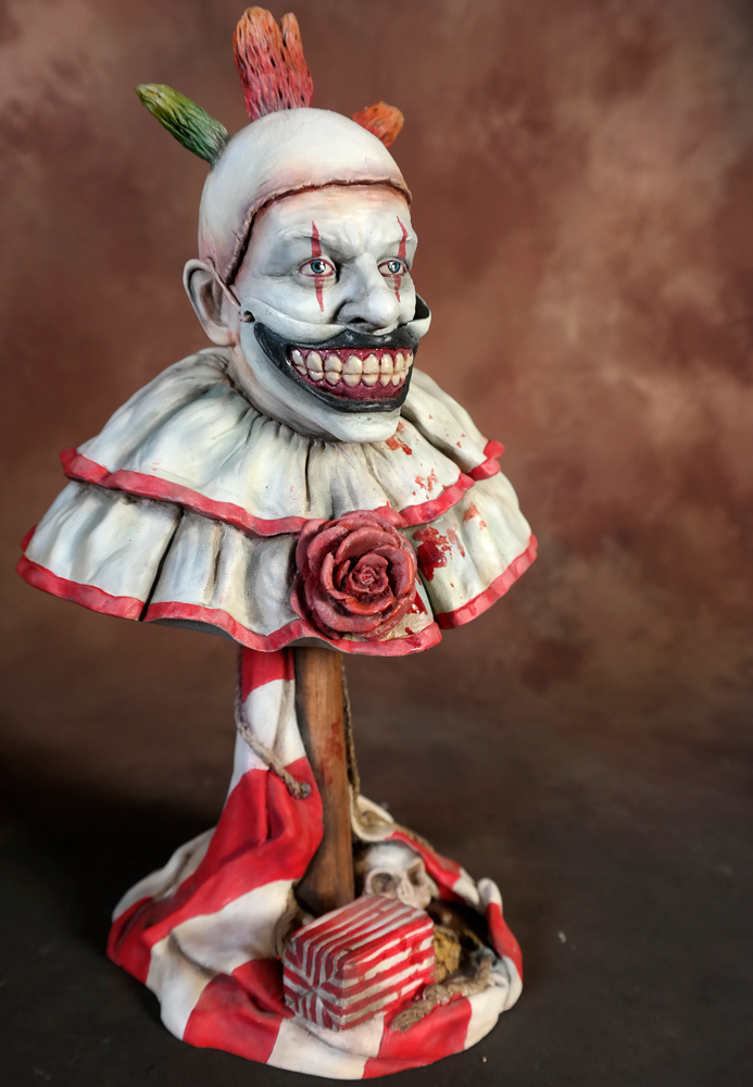 Twisty the clown toy sales