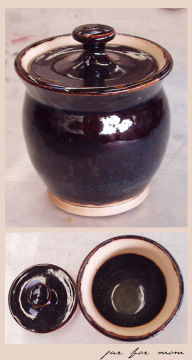 dark jar by celestialdebris