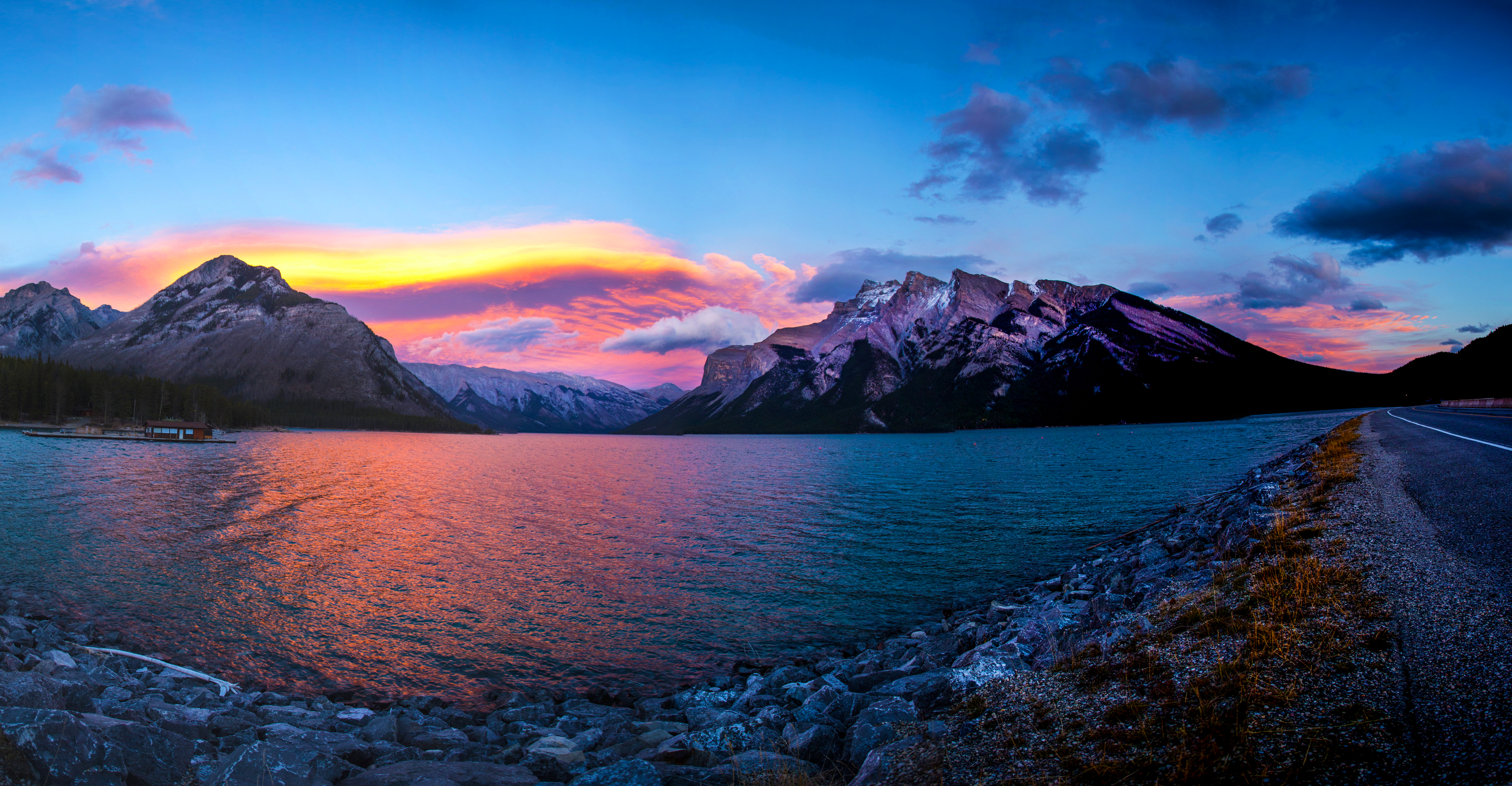 Lake Minnewanka