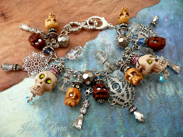 Crowned skull bracelet