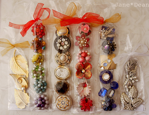 Packaged jewelry magnet sets