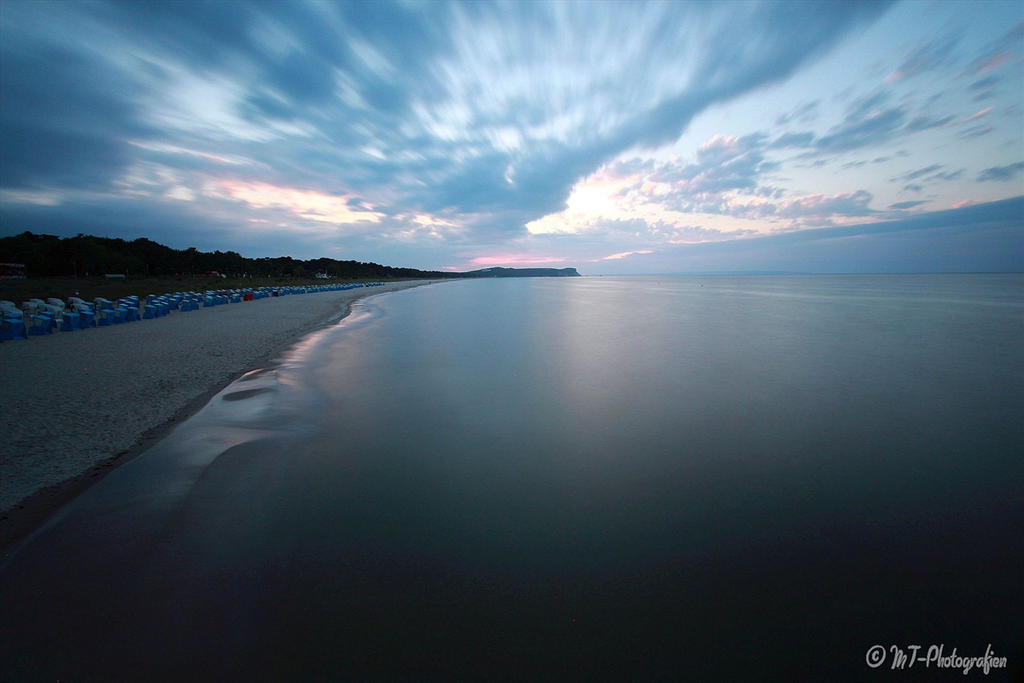 dreamlike mood at the beach of goehren 2