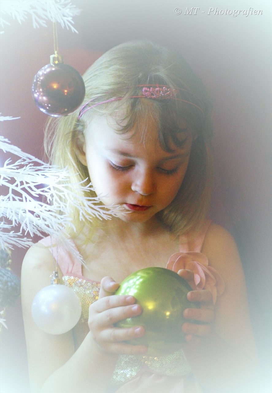 Childrens dreams at christmas time 5