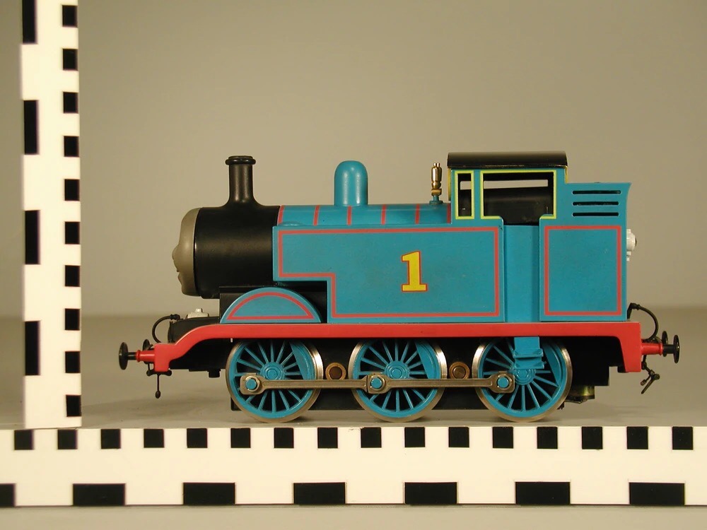 Modelzone Thomas Thomas Model 2 by leonsart933838 on DeviantArt