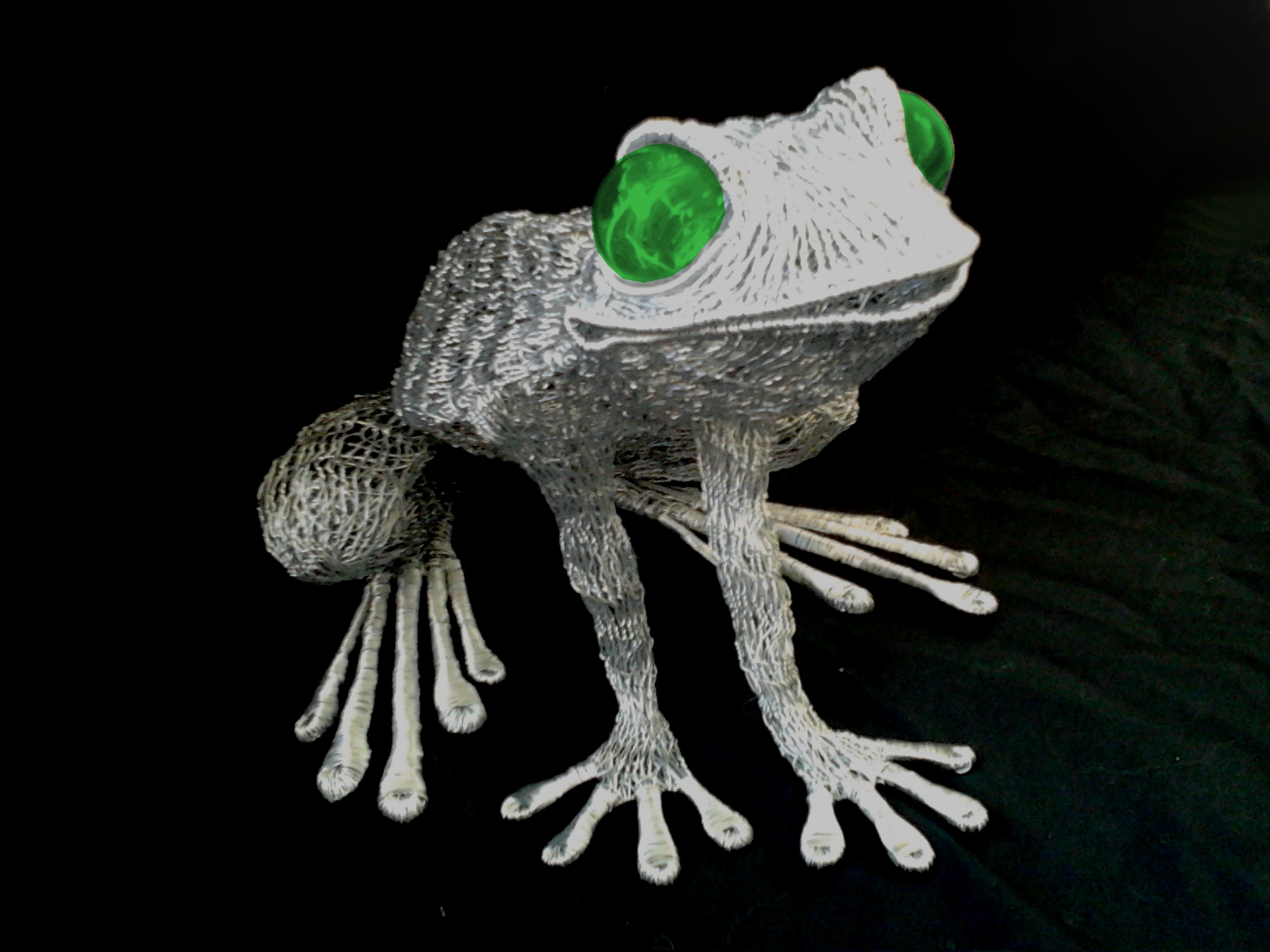 Frog sculpture10