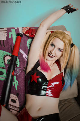 [COSPLAY] Harley quinn DCuniverse IV