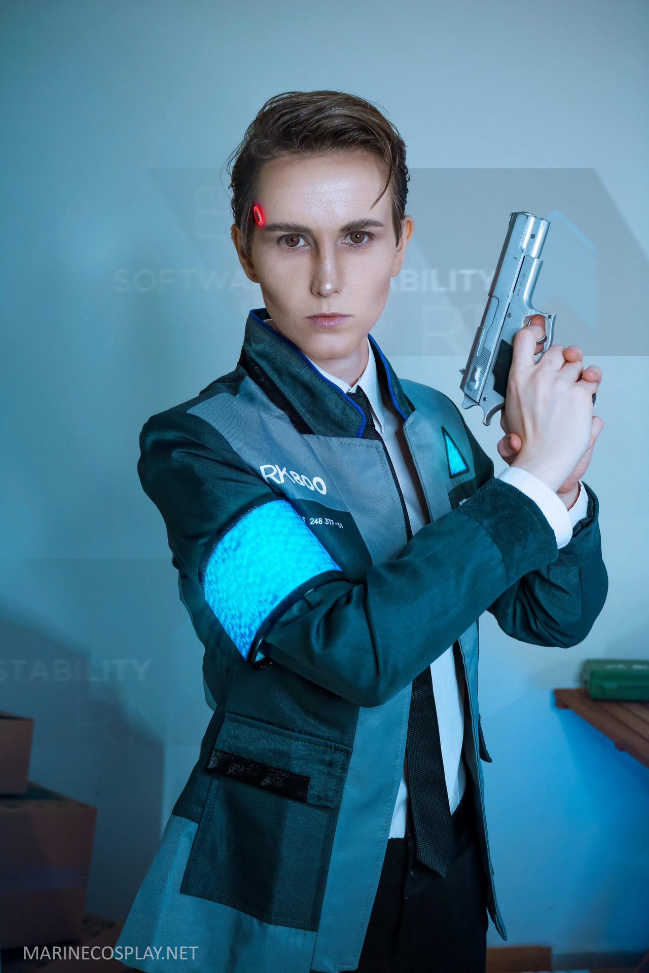 COSPLAY Detroit Become Human Connor II By Marinecosplaybr On DeviantArt cosplay-detroit-become-human-connor-ii-by-marinecosplaybr-on-deviantart