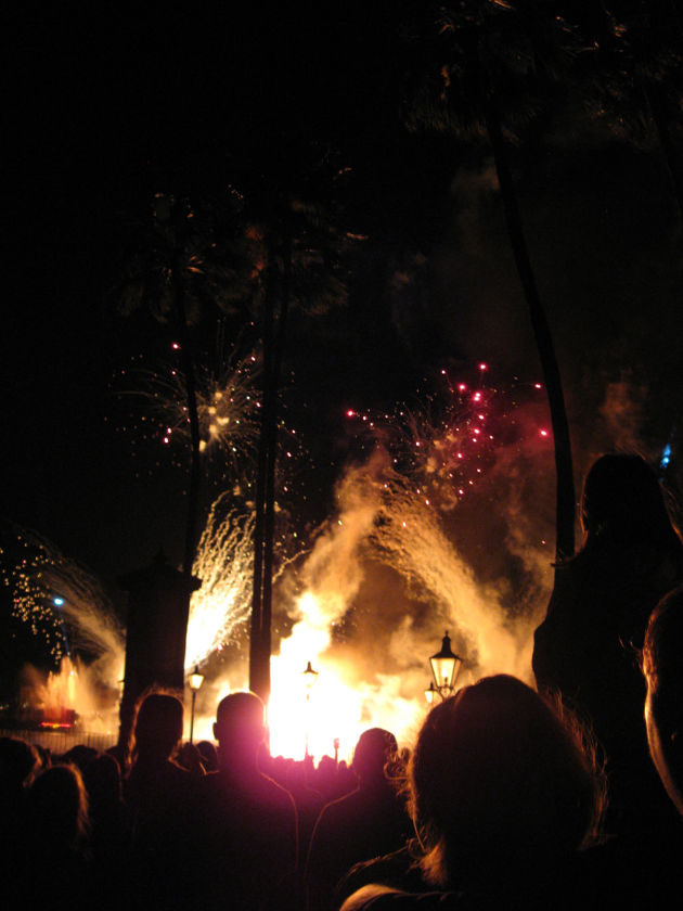 Epcot: Fire Show 2 by FO-FB on DeviantArt