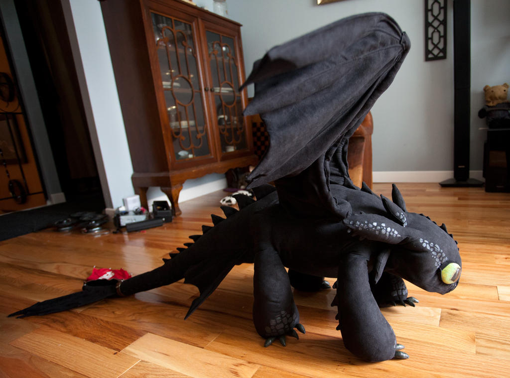 2nd Toothless Side View by thekimeleon on DeviantArt