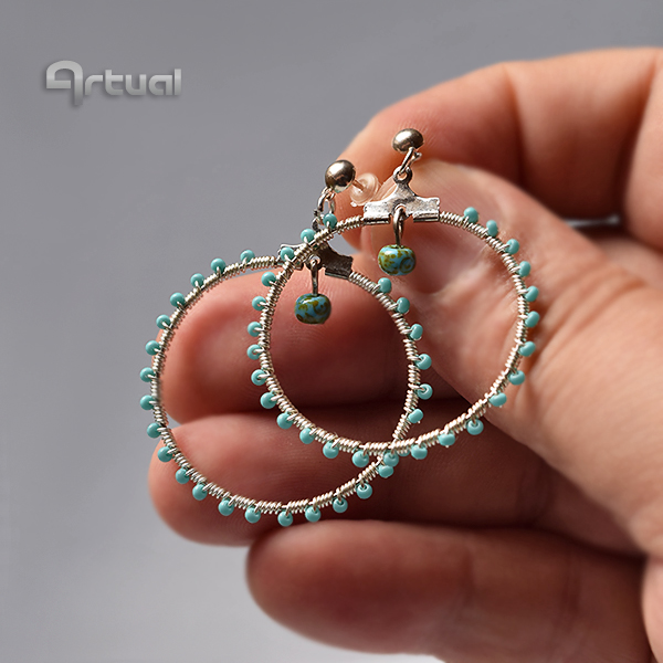 Hoop earrings with turquoise seed beads