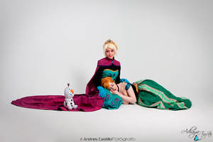 Queen Elsa and Princess Anna of Arendelle