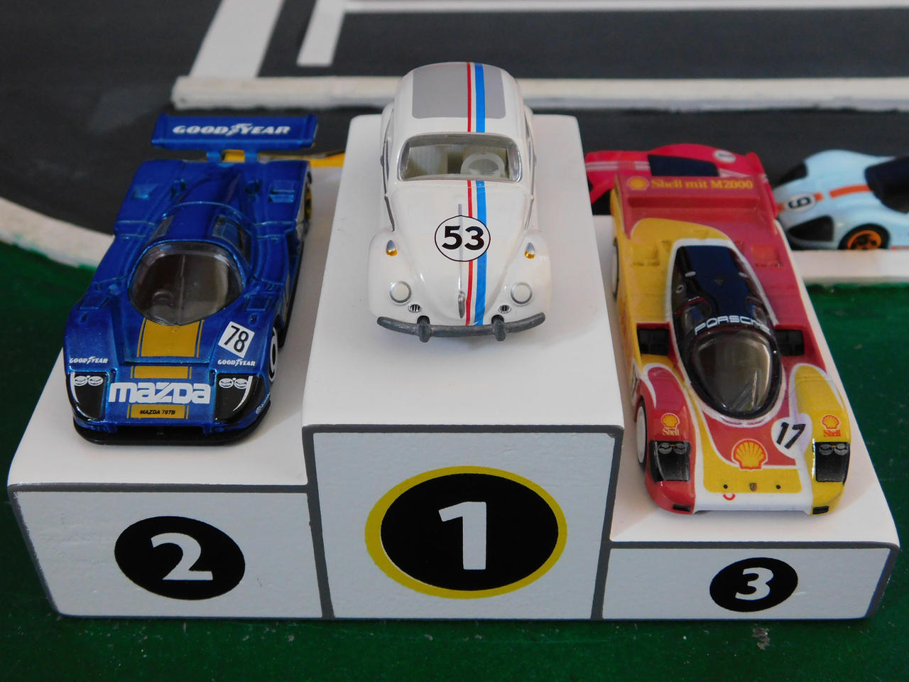 Stop-motion podium