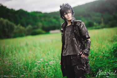 Noctis cosplay by MischAxel ph Michel Takuma by MischAxel