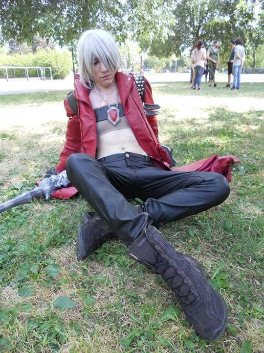 Dante Devil May Cry 3 Cosplay By Englelis On DeviantArt dante-devil-may-cry-3-cosplay-by-englelis-on-deviantart