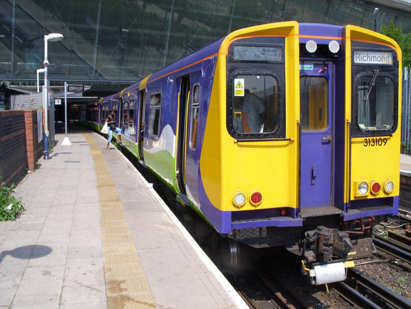 London Overground by CJSutcliffe on DeviantArt