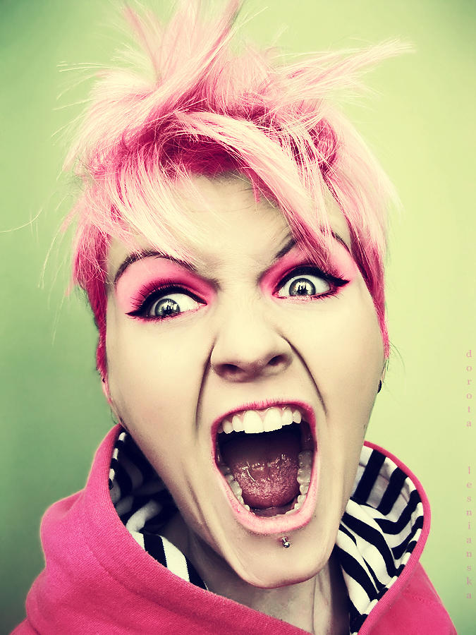 PiNk FrEaK by Basistka on DeviantArt