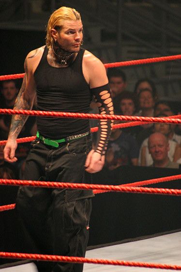 WWE - Nov07 - Jeff Hardy 11