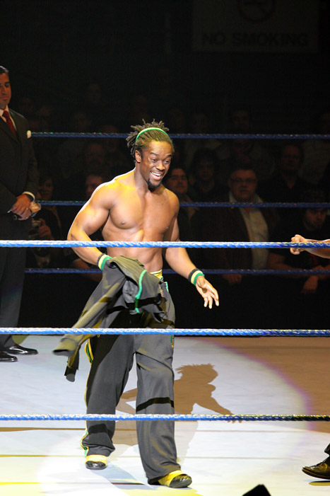 WWE - SD08 - Kofi 03